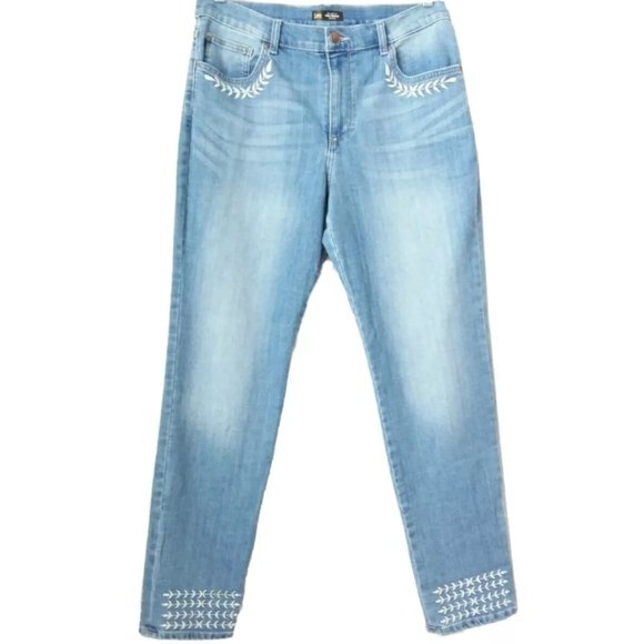 Lee | Blue Relaxed Fit Girlfriend Mid Rise Jeans - Picture 1 of 6